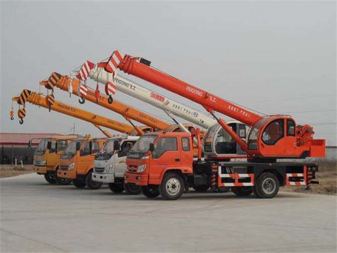 历下区设备出现故障导致停工，怎么处理？是否有备用设备替换？