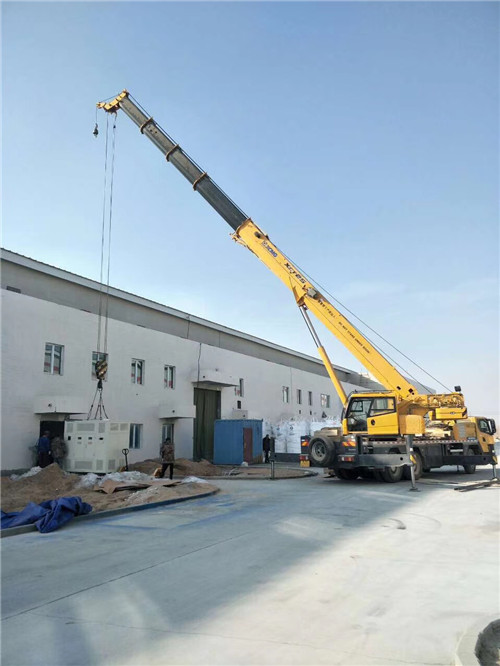 历下区“超载就喊停”—— 吊车的 “重量保镖” 技术